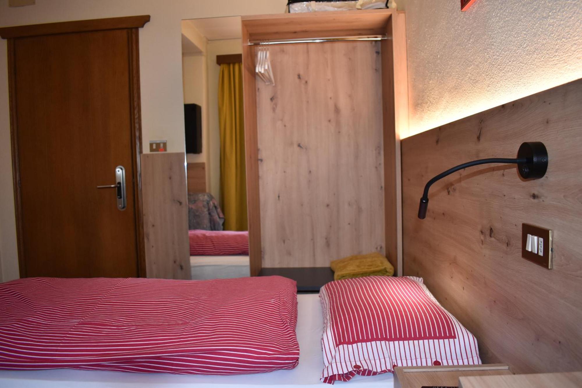 Albergo Pensione Sport Arabba Ngoại thất bức ảnh